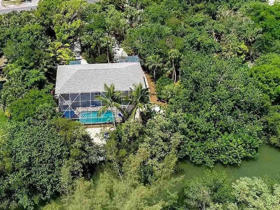Whimsea House in Sanibel Island