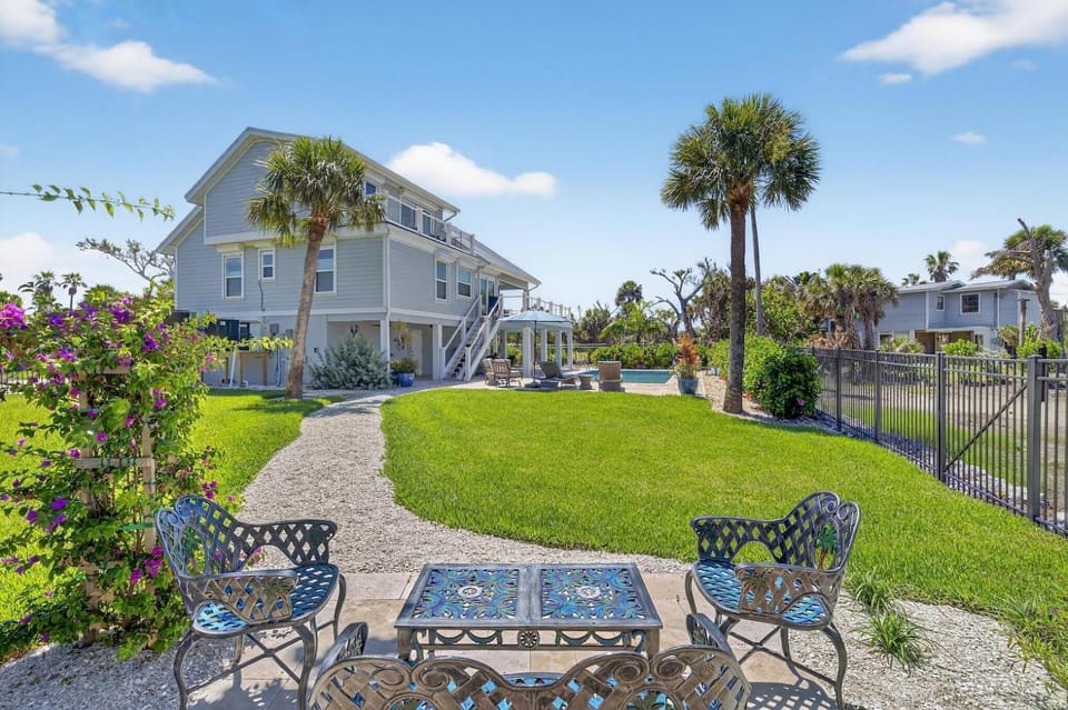 The Seahorse Garden House in Sanibel Island