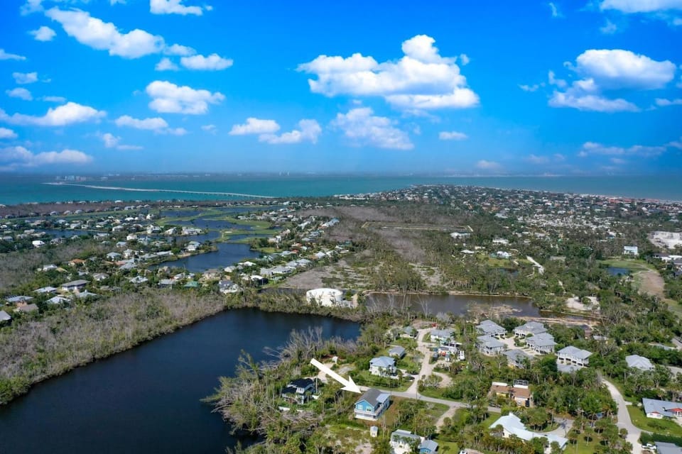 Mermaid Cottage House in Sanibel Island