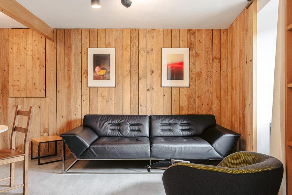 Property building, Living room