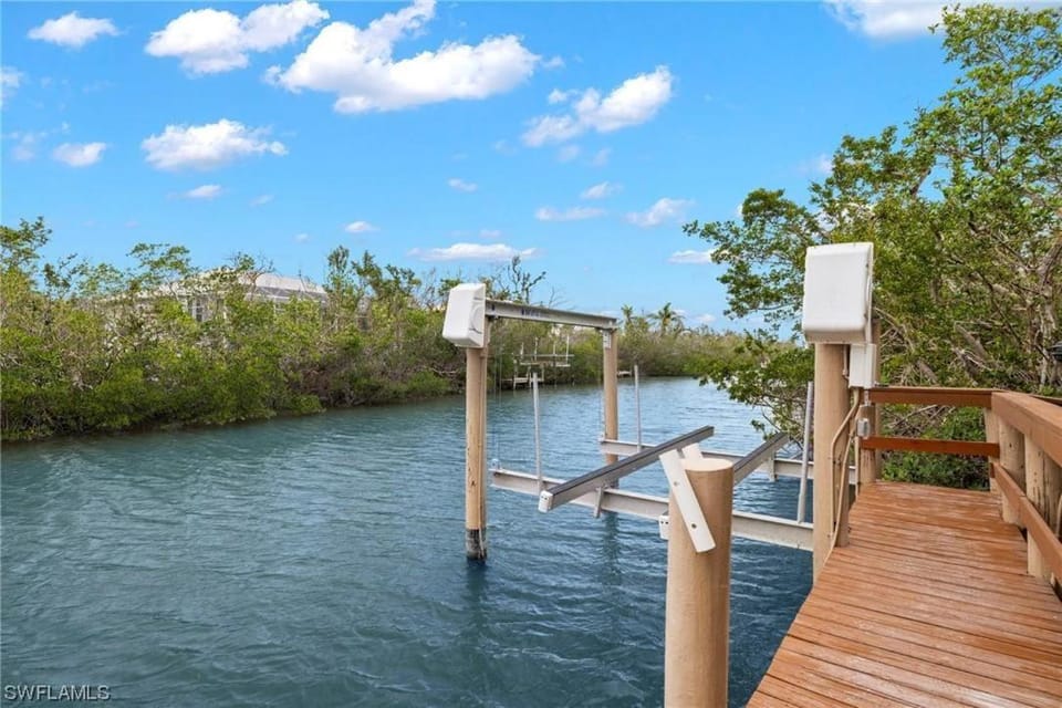 Pura Vida House in Sanibel Island
