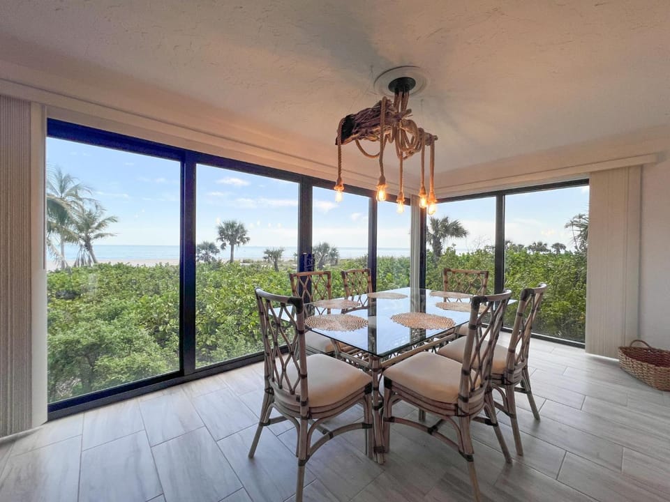 Kings Crown 118 House in Sanibel Island