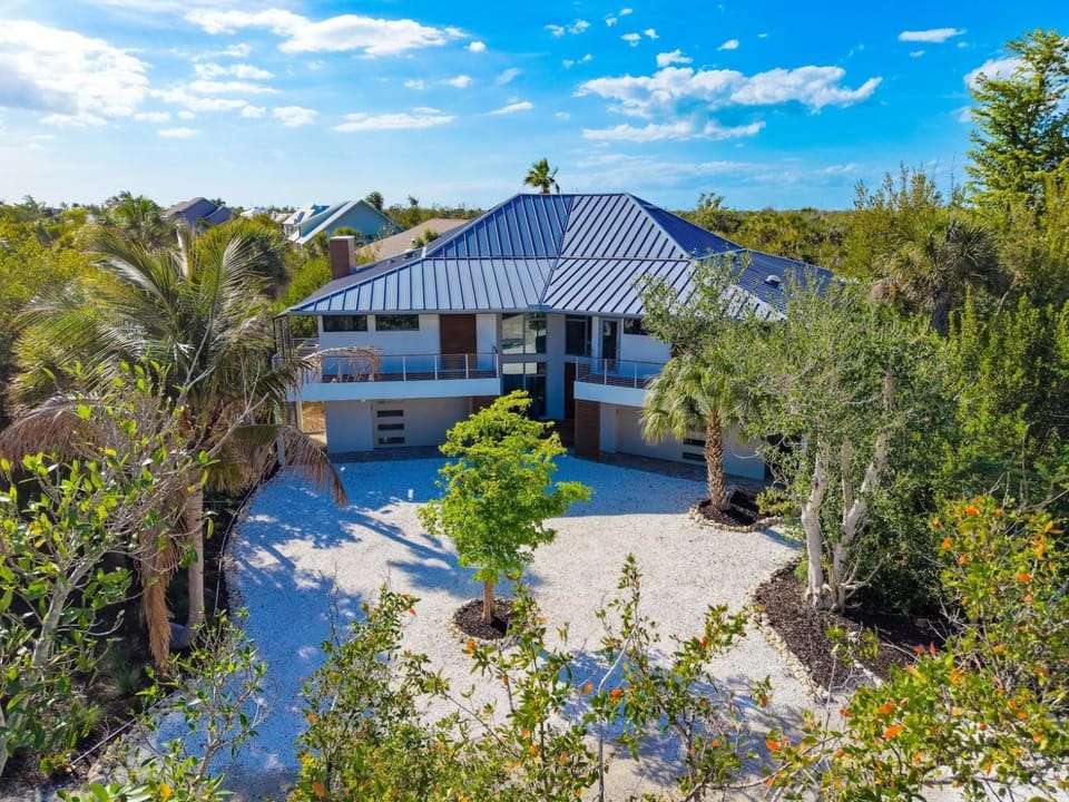 Bentley Beach House House in Sanibel Island