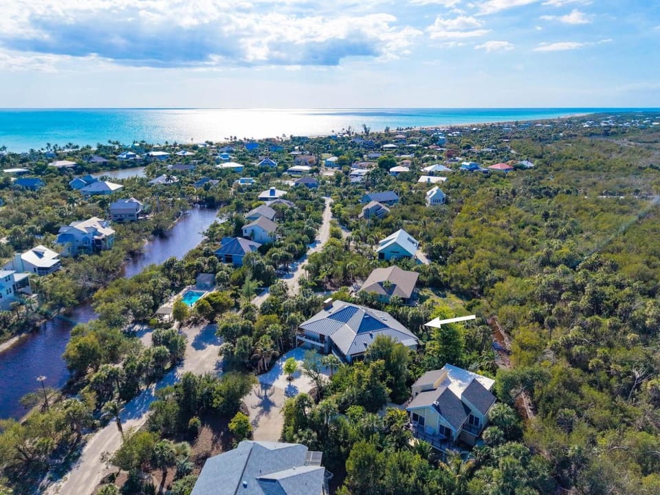 Bentley Beach House House in Sanibel Island