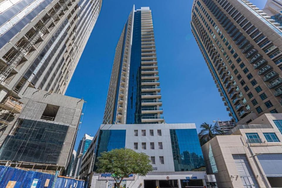Property building, Day, City view