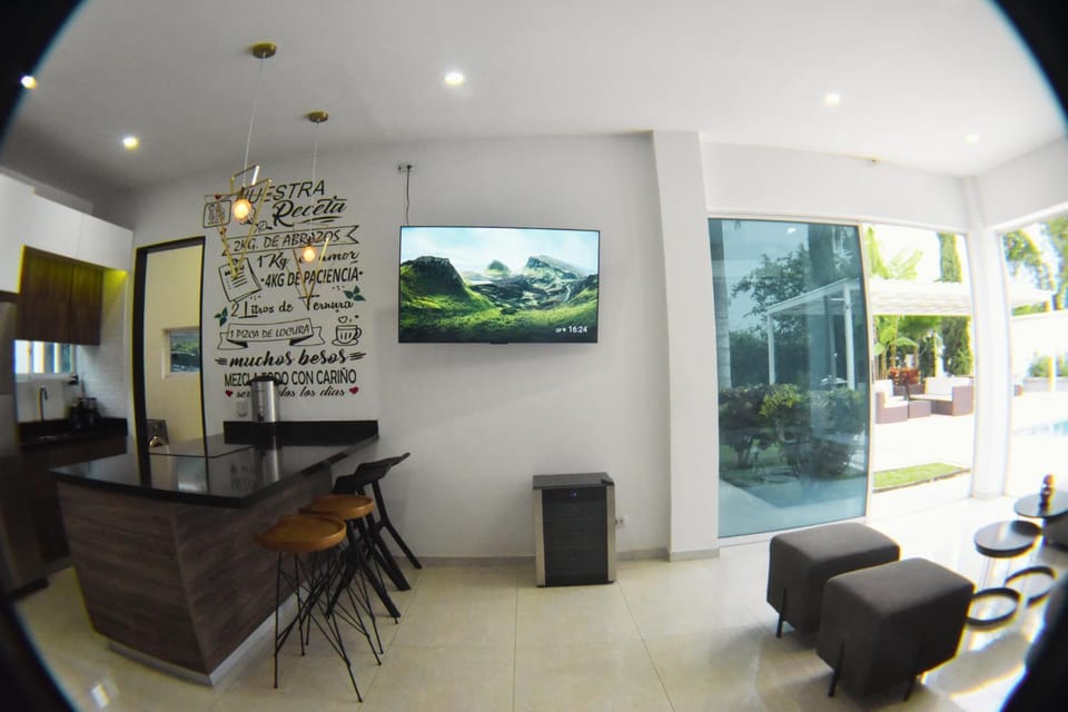 TV and multimedia, minibar