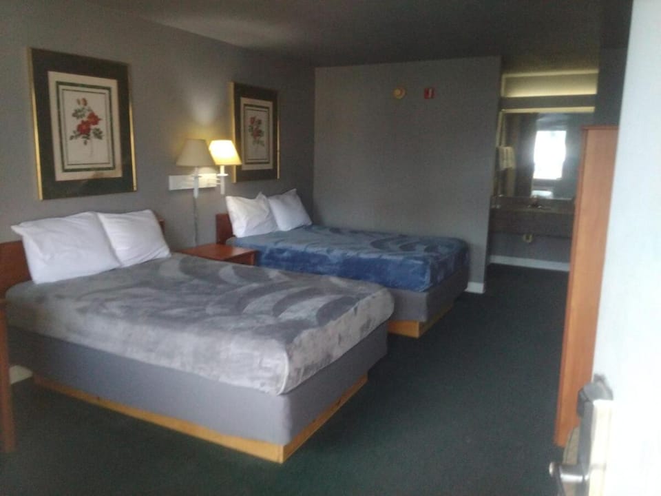 King Bed Hotel Studio 109 Apartment in Texas