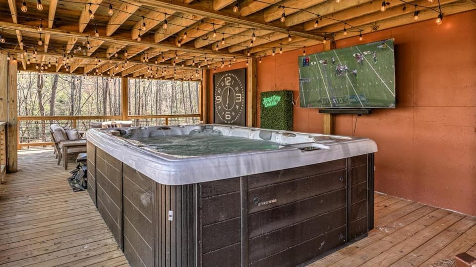 Jazzy's Cozy Creekside House in Georgia