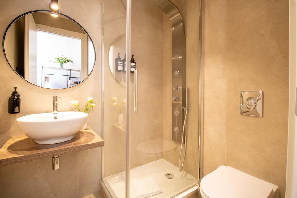 Shower, Toilet, Bathroom