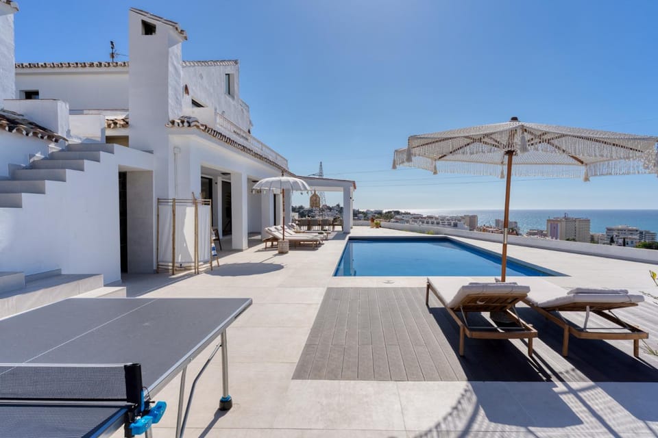 Table tennis, Balcony/Terrace, Pool view