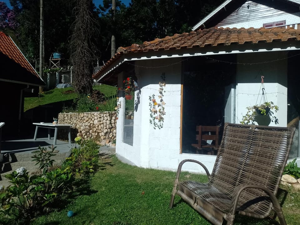 Casa no Bosque Vila Natal Bed and Breakfast in Campos do Jordão