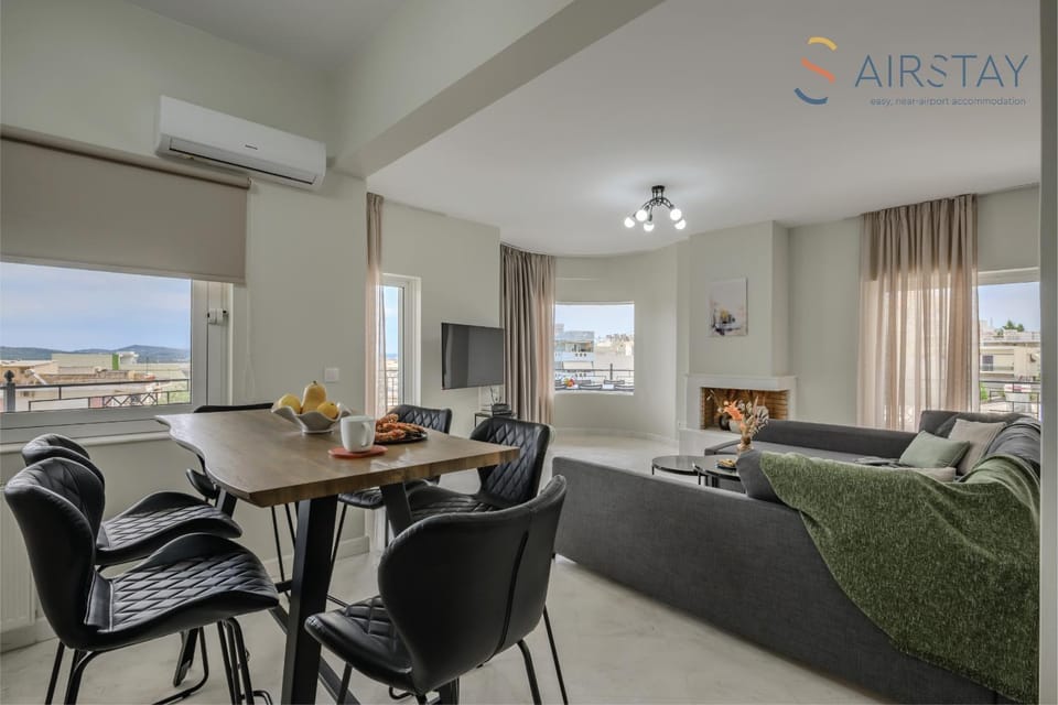 Living room, Seating area, air conditioner