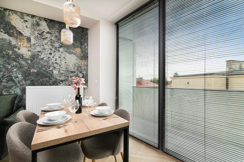 Easy Rent Apartments - Reduta Verde, Free Parking, 2 bedroom, 24h Check-in Apartment in Masovian Voivodeship