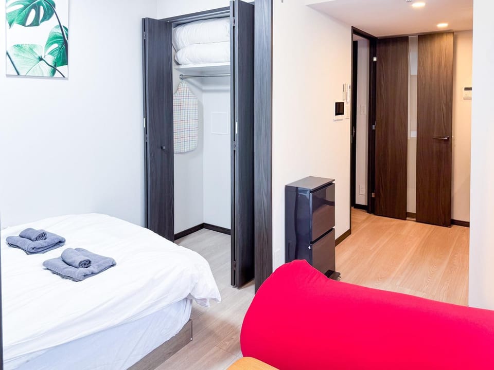 Triphome Shinjuku East 4F Apartment in Shinjuku