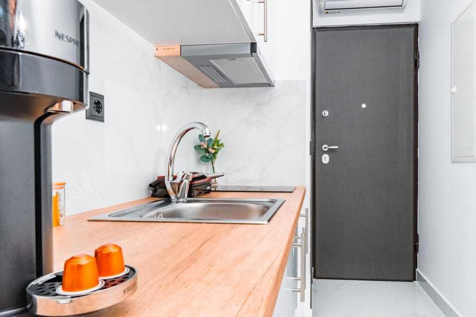 Kitchen or kitchenette, stove