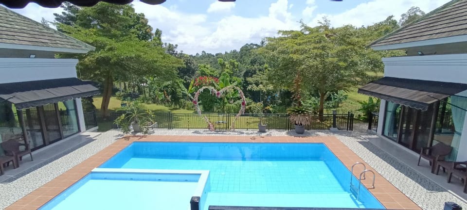 Villa Arti Dadi Villa in Cisarua