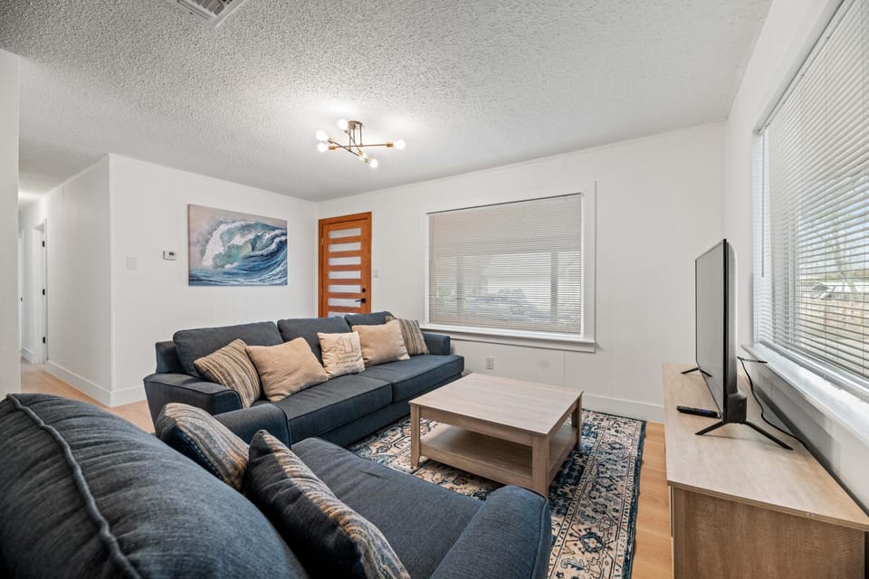 Spacious McKinney Bungalow - 4 Bedrooms House in McKinney