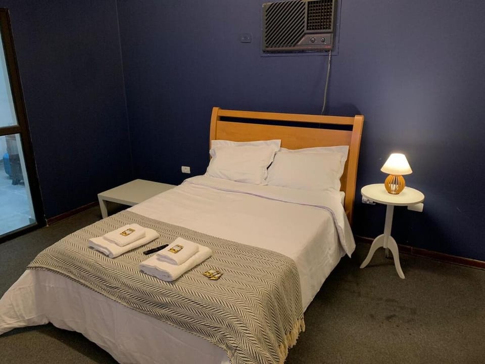 Apartamento 41 - 80m2 - Próx Metrô República, Brás e 25 de Março Apartment in Sao Paulo City