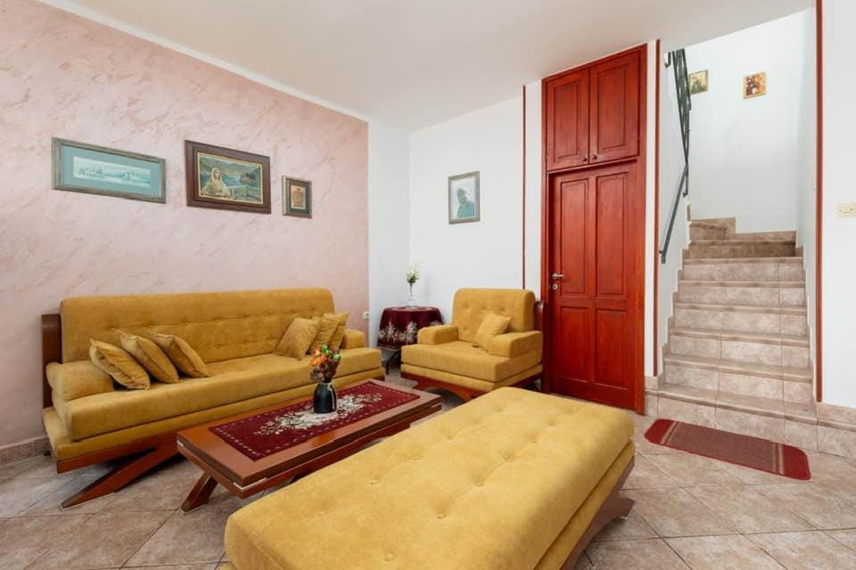 Branka R House in Kotor Municipality
