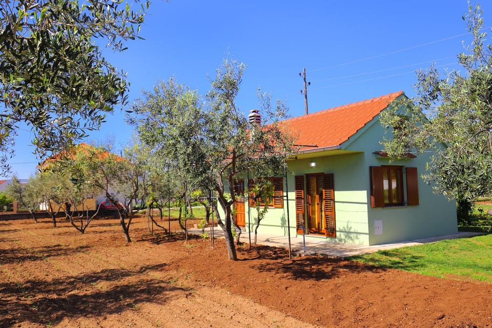 Holiday Home Zemljak House in Šibenik-Knin County, Croatia