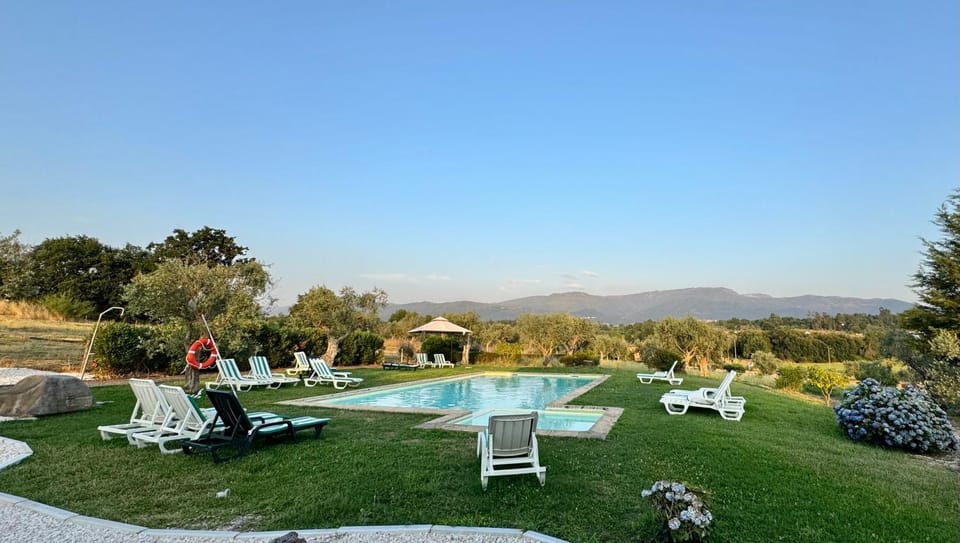 Day, Natural landscape, Garden, Garden view, Mountain view, Pool view, Swimming pool, sunbed