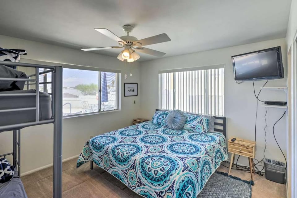 Lakeview- Pool & Spa-Pet friendly- Boat parking House in Lake Havasu City