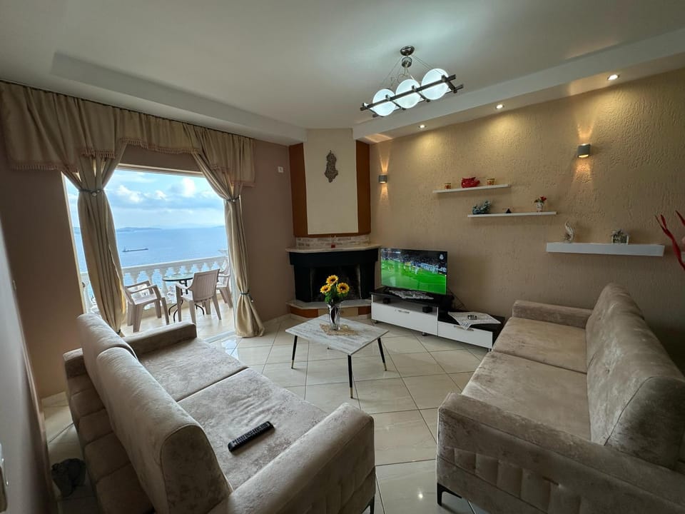 Living room, Sea view