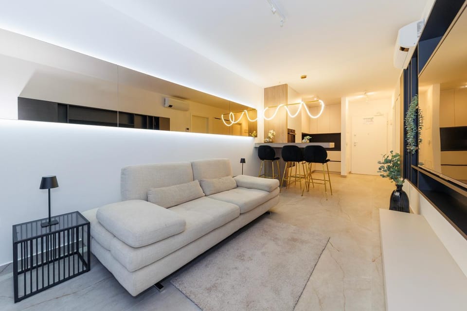 Living room, Seating area