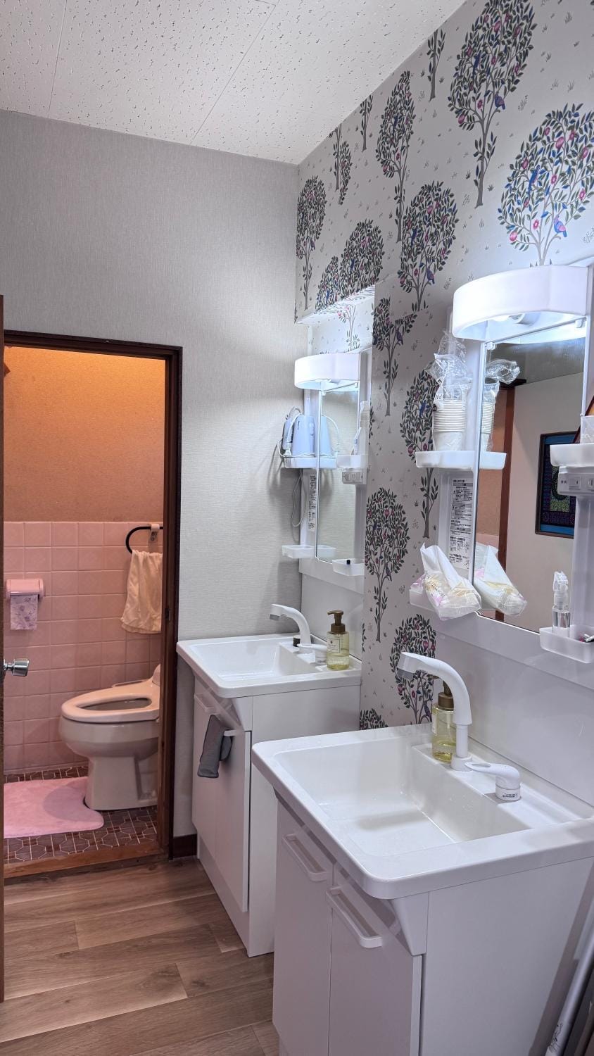 お宿花水木 Bed and Breakfast in Japan