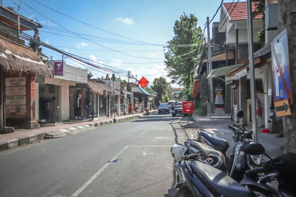 City view, Street view