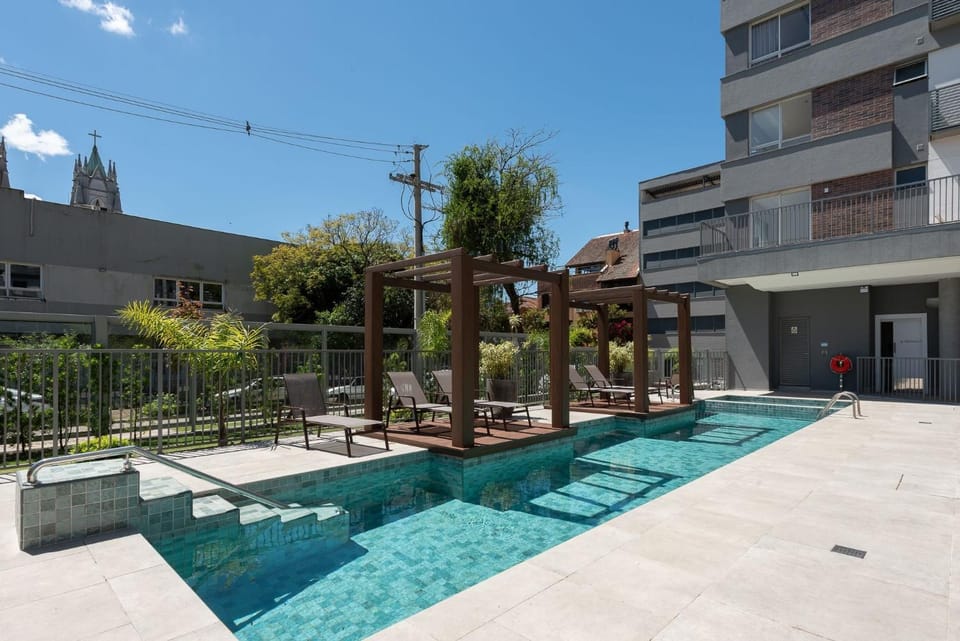 Quintal Moinhos by LikeHome Apartment in Porto Alegre