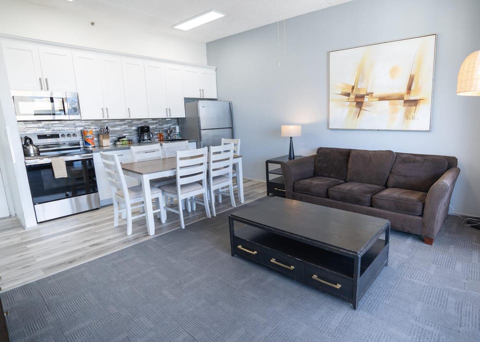 Kitchen or kitchenette, Living room, Dining area