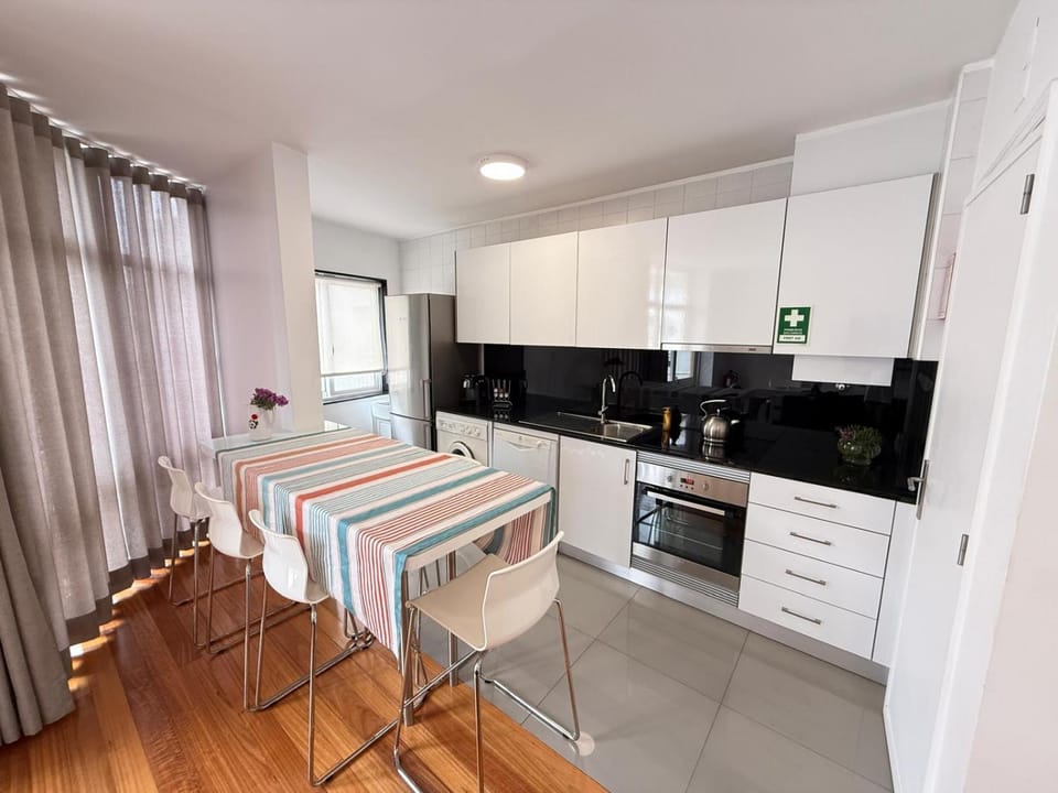 By The Ocean Apartment in Porto District