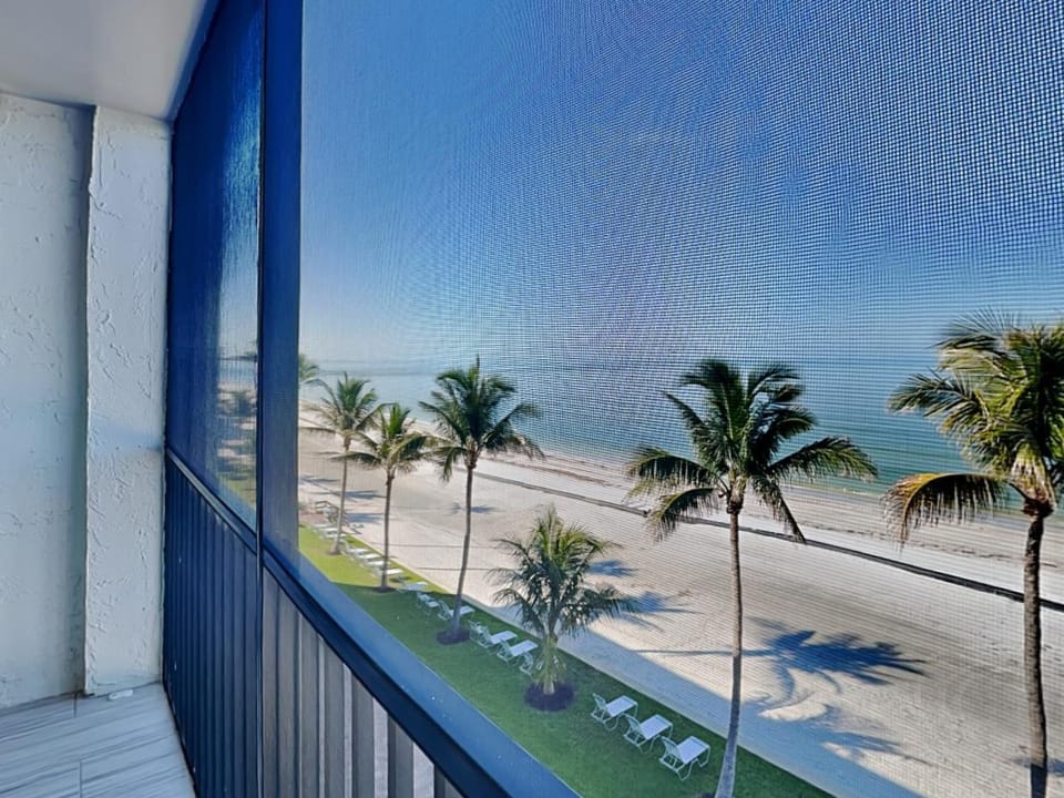 Seaside 406 Apartment in Estero Island