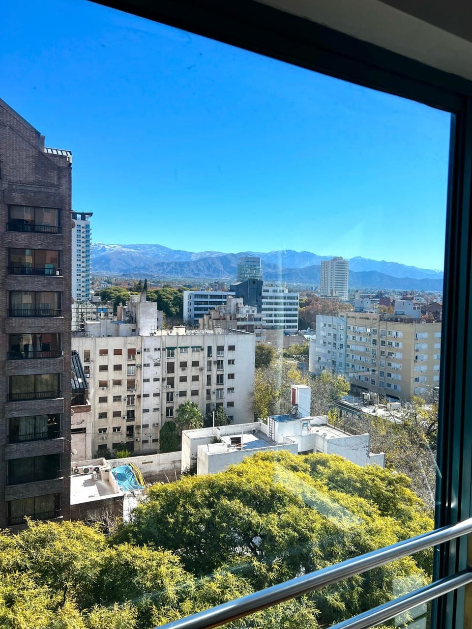 Precioso departamento en la mejor ubicación de Ciudad Mendoza, con piscina Apartment in Mendoza