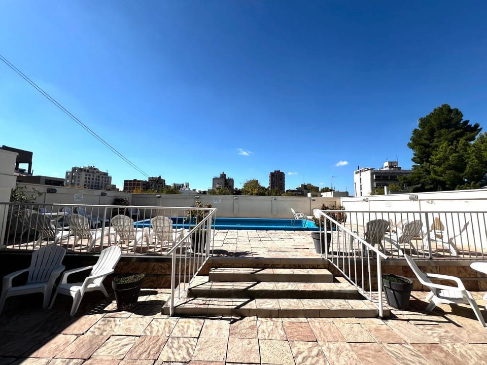Precioso departamento en la mejor ubicación de Ciudad Mendoza, con piscina Apartment in Mendoza