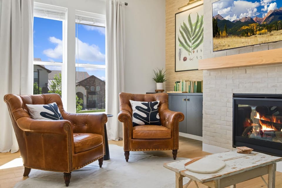 The Highland Retreat with Gym, Sauna, Pool & Spa House in Loveland