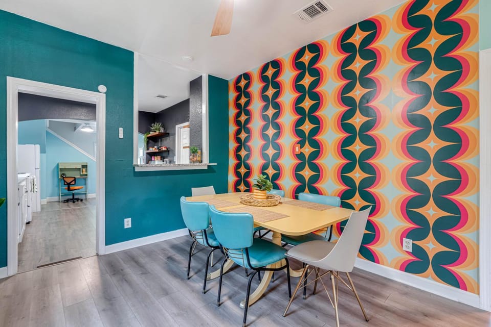 Groovy Gated Home in the Heart of SA House in San Antonio