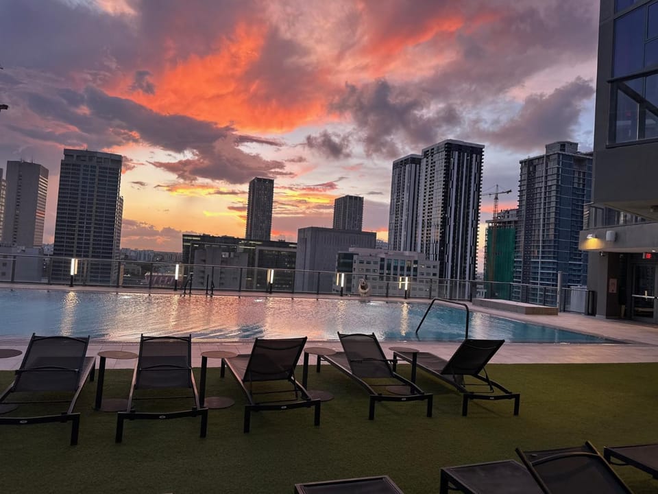 Natural landscape, City view, Swimming pool, Swimming pool