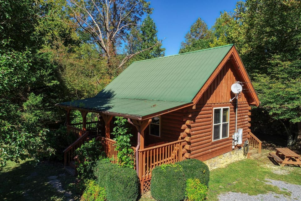 Creek Heaven Chalet in Cosby