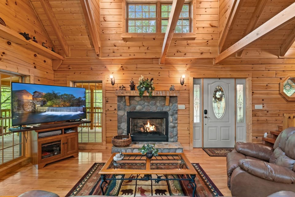 Elk Rapids on Cosby Creek Chalet in Cosby