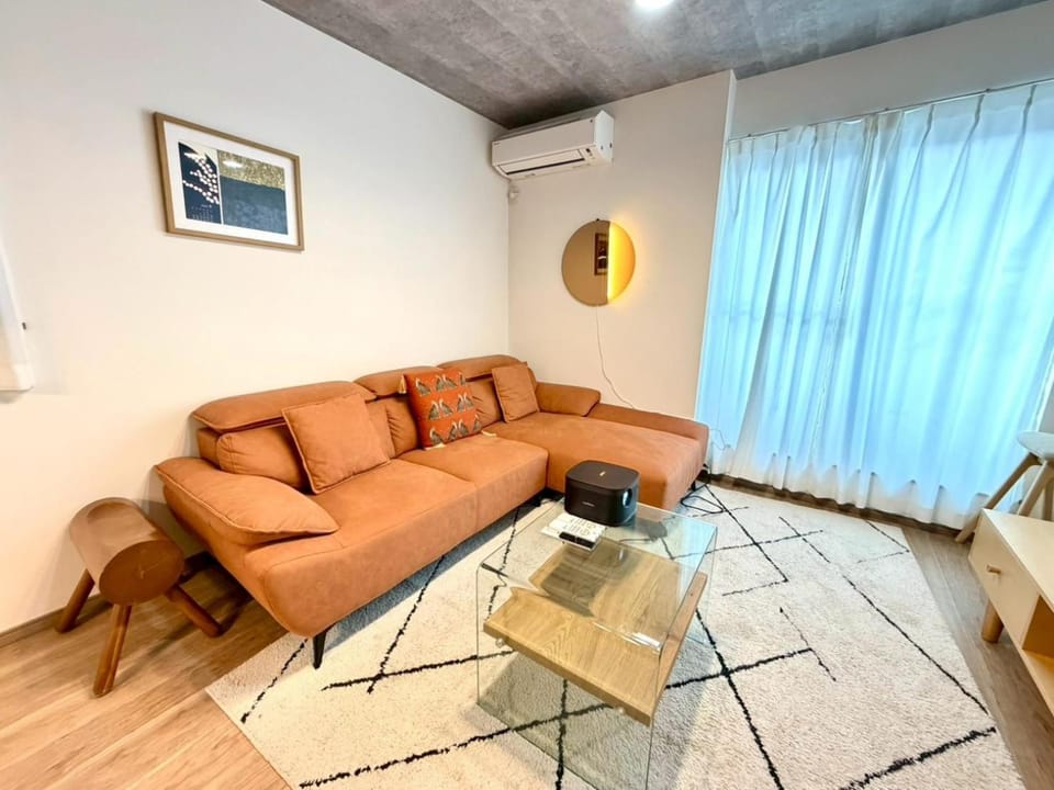 Living room, Seating area, On site, air conditioner