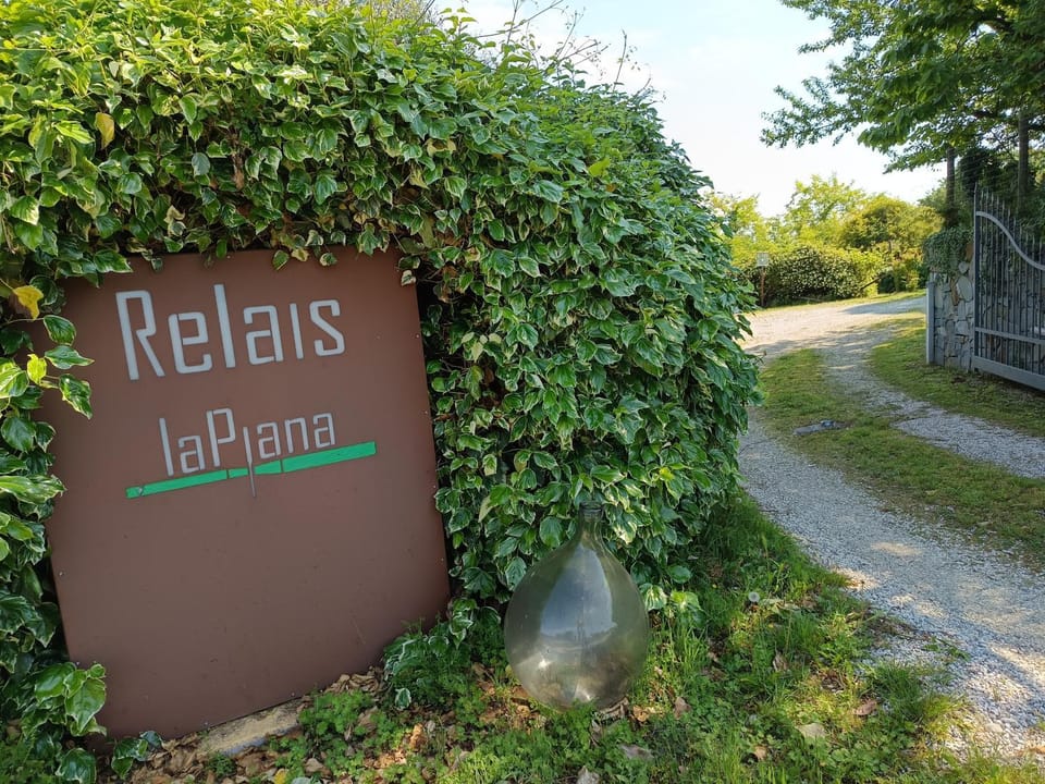 Property logo or sign