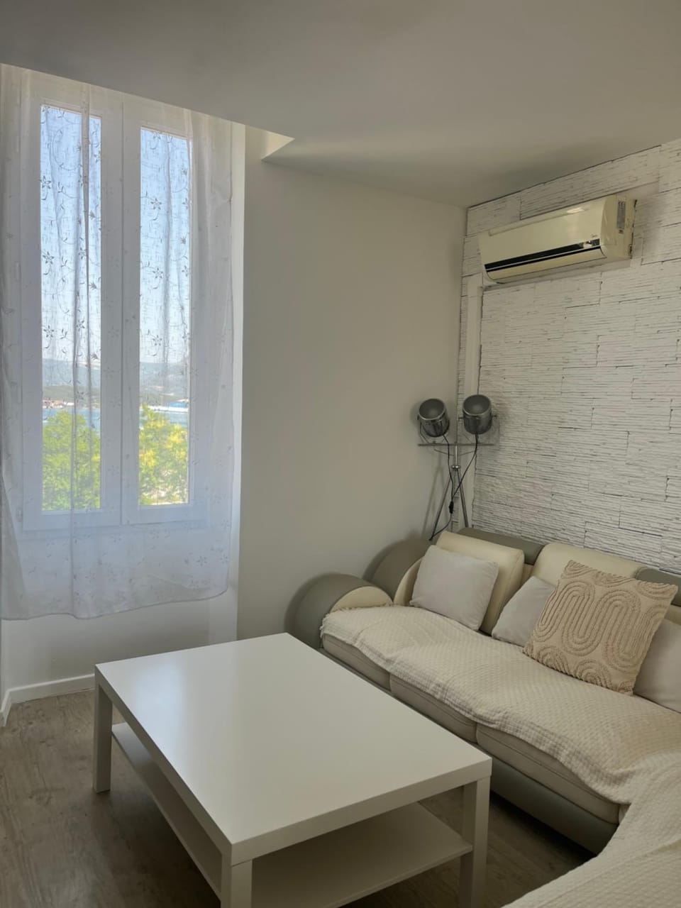 Duplex T4 vue mer Apartment in La Seyne-sur-Mer