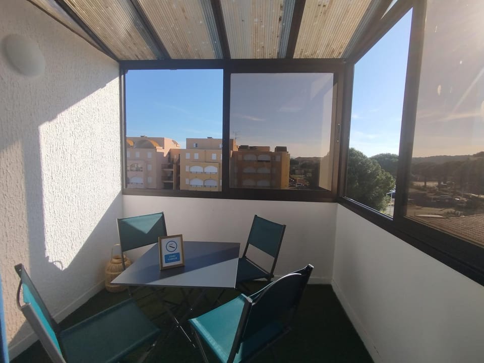 Balcony/Terrace, Inner courtyard view