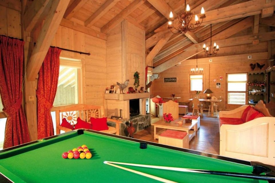 Cabana & Alp'évasion - Pools, Sauna, Pool Table Apartment in Samoëns
