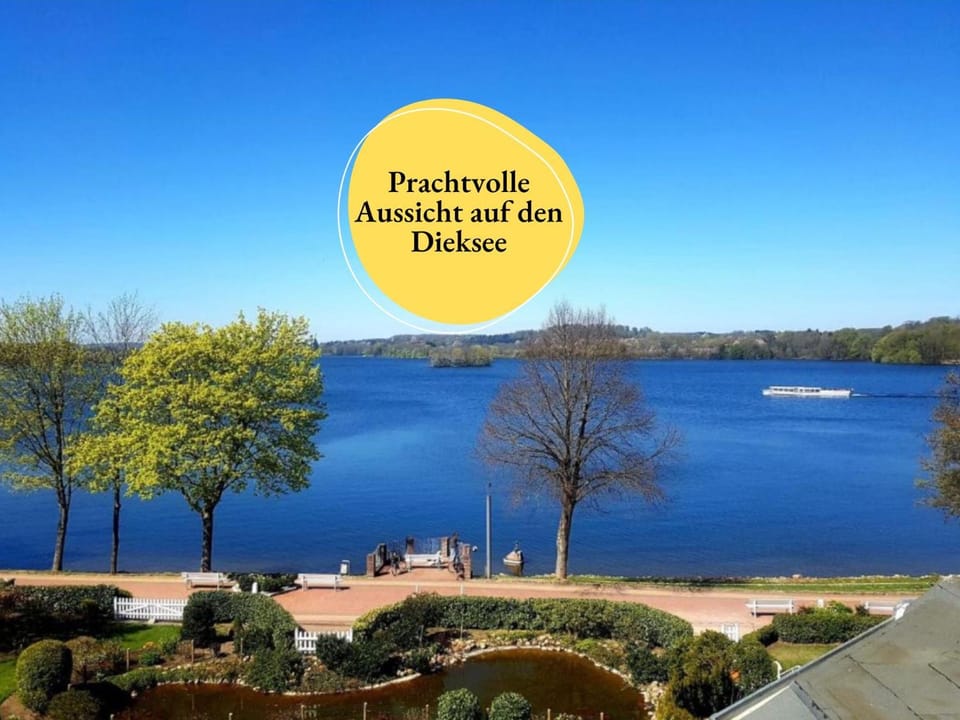 Nearby landmark, Lake view, Lake view, Landmark view, Landmark view, Location