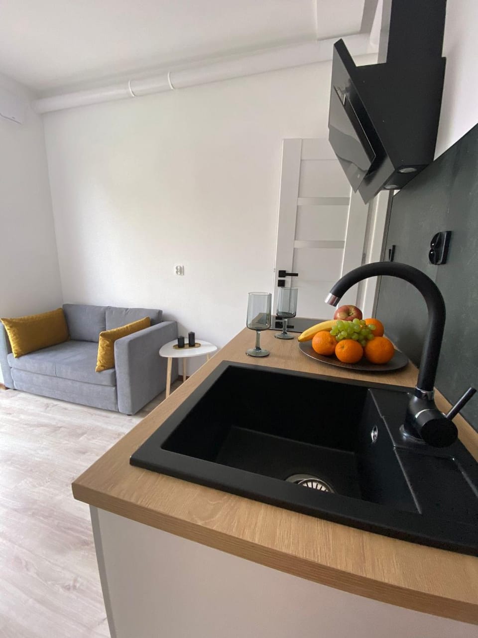 Rooms Hop To Wrocław Apartment in Lower Silesian Voivodeship