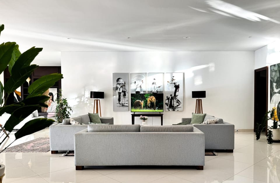 Communal lounge/ TV room, TV and multimedia, Living room, Seating area