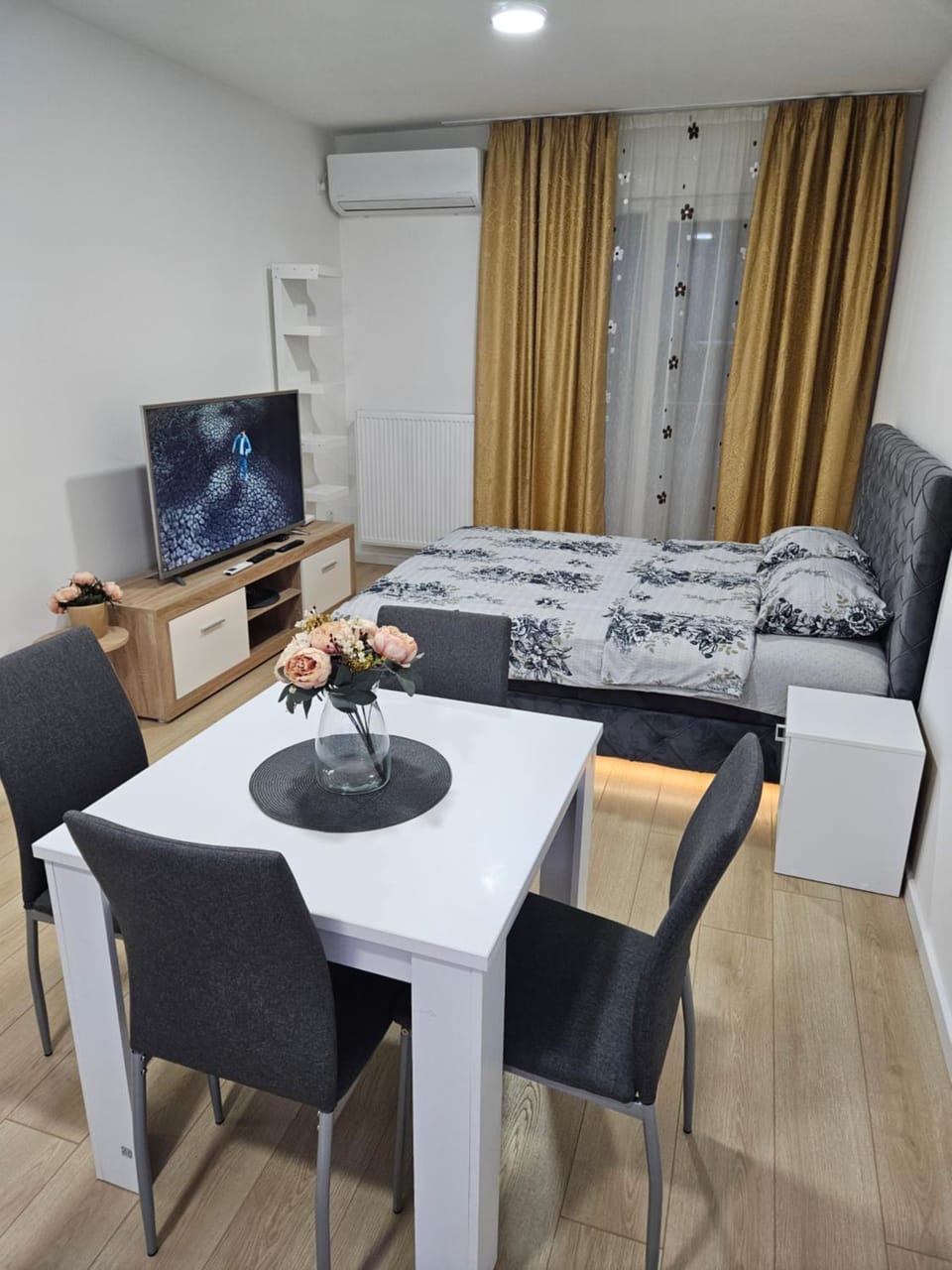 Miss LUX Apartment in Serbia